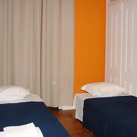 Riverview بيت شباب Lisboa